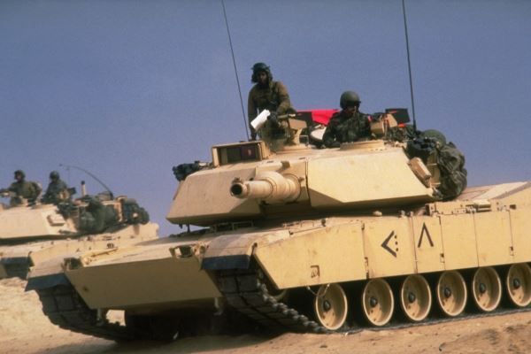 Тяжёлая ноша: почему в США обеспокоены возможными проблемами с применением танков Abrams на Украине